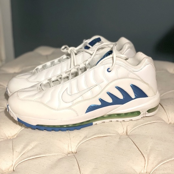Size 5 Nike Total Griffey Max 99 